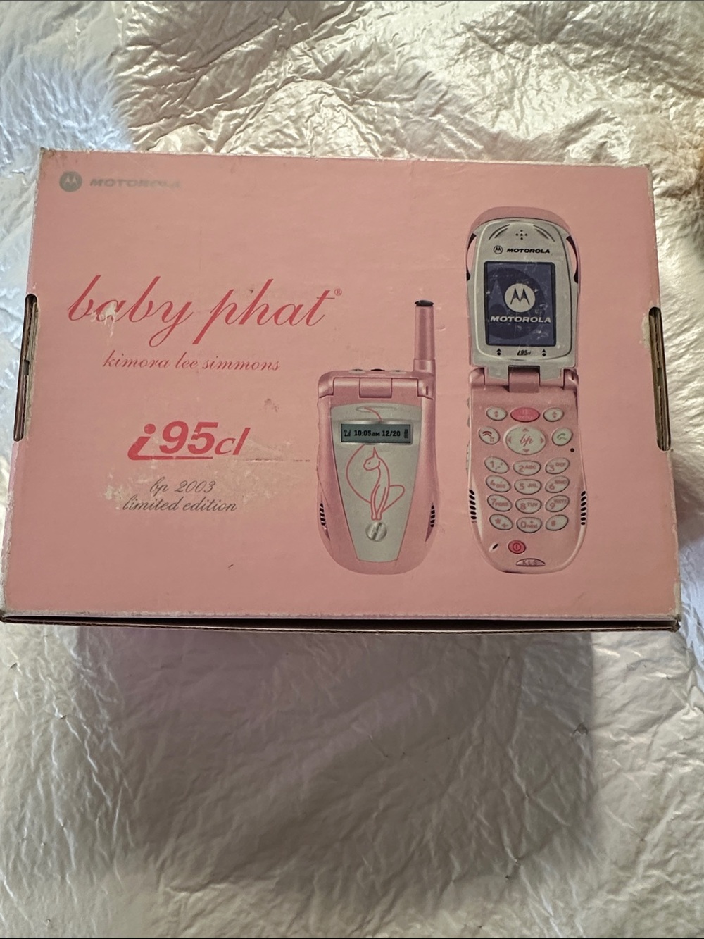 2003 Baby Phat limited edition flip cell phone Pink Collector i95cl razzor - Picture 3 of 16